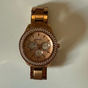 Fossil watch with extra links